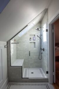 Eğik Tavanlı Banyo Çözümleri Eğik Duşakabin Çatı Duşakabin