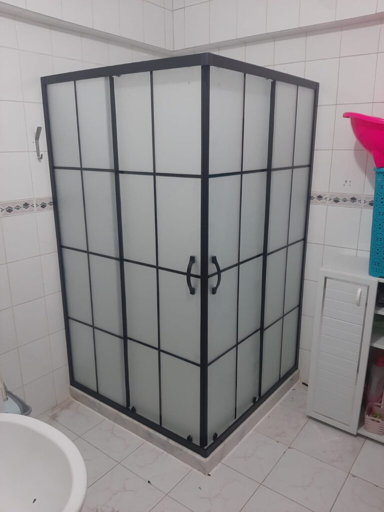 Karamürsel Duşakabin